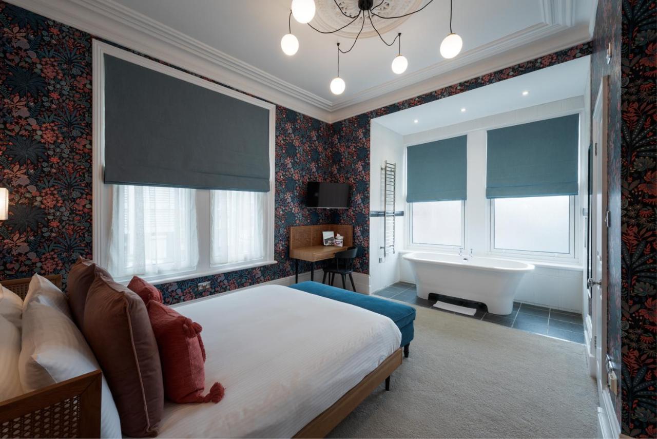 The Clarence Boutique Rooms พอร์ตสมัธ ภายนอก รูปภาพ